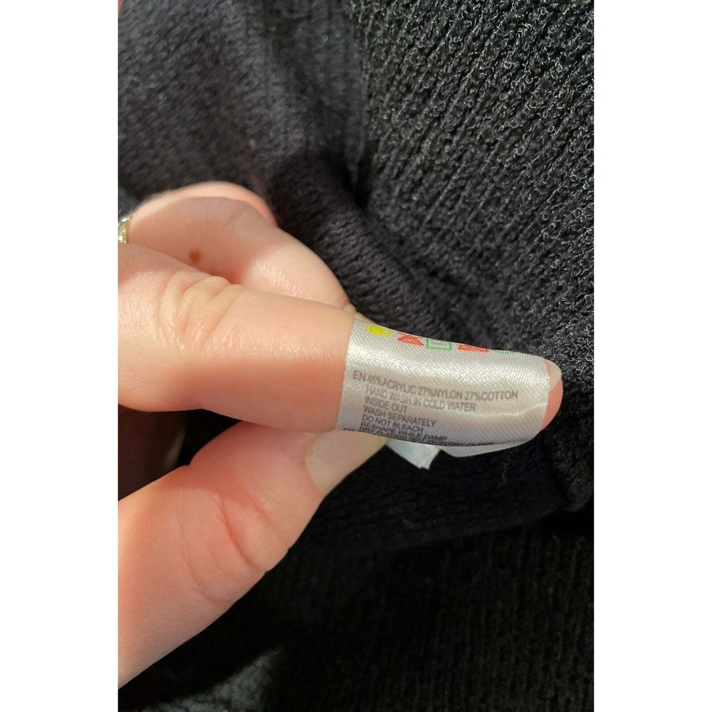 L RDI Sweater - Picture 5 of 5